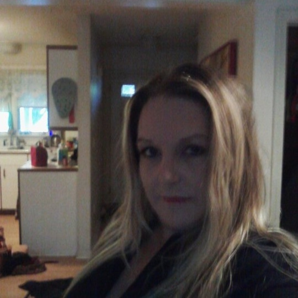 Meet your Posher, Tina